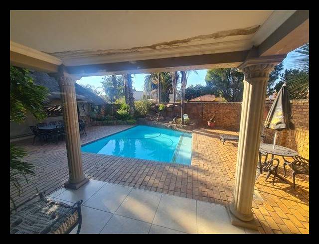 4 BEDROOM HOUSE FOR SALE IN SUNWARD PARK